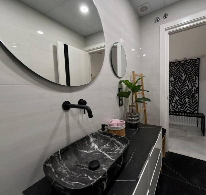 Loft Puerta De Capitulares Apartment Cordoba Exterior photo
